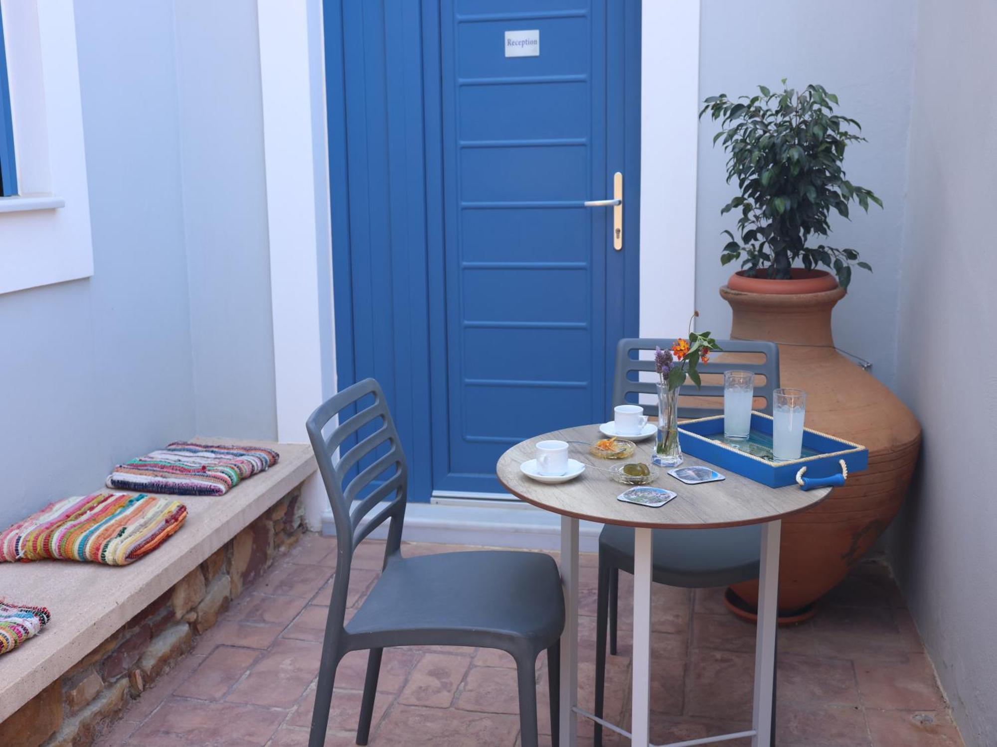 Chios Shallow Sea Apartment Karfas