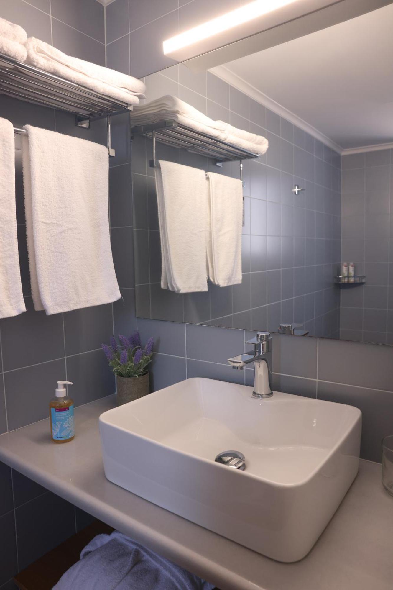 Chios Shallow Sea Apartment *